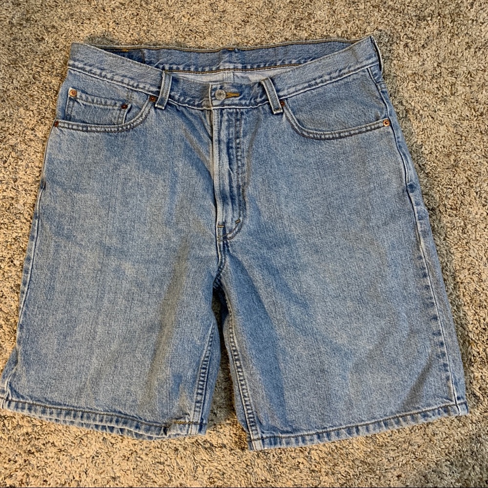 Levi’s 550 Jean Shorts Waist 36”